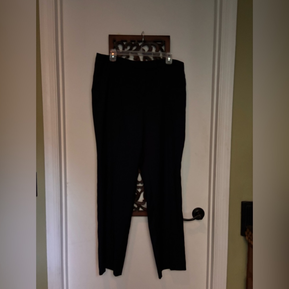 Like New Jones New York Classic & Elegant Black Women's Dress Pants/Slacks 12